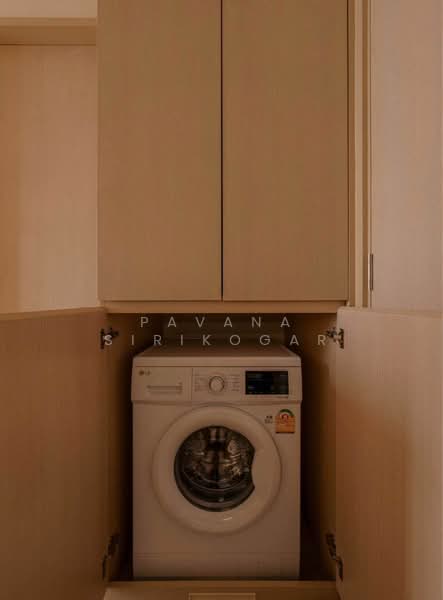 Noble State 39, Bangkok, 35 Soi Sukhumvit 39, Khlong Tan Nua, Watthana, Bangkok, 1 Bedroom, 30 sqm, Condo For Rent, by Pavana Sirikogar, 500160206 - DDproperty.com