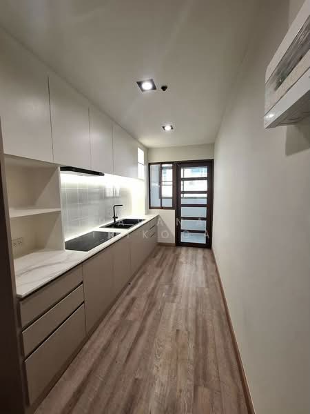 Top View Tower, Bangkok, Soi Sukhumvit 59, Khlong Tan Nua, Watthana, Bangkok, 3 Bedrooms, 119 sqm, Condo For Rent, by Pavana Sirikogar, 500160254 - DDproperty.com