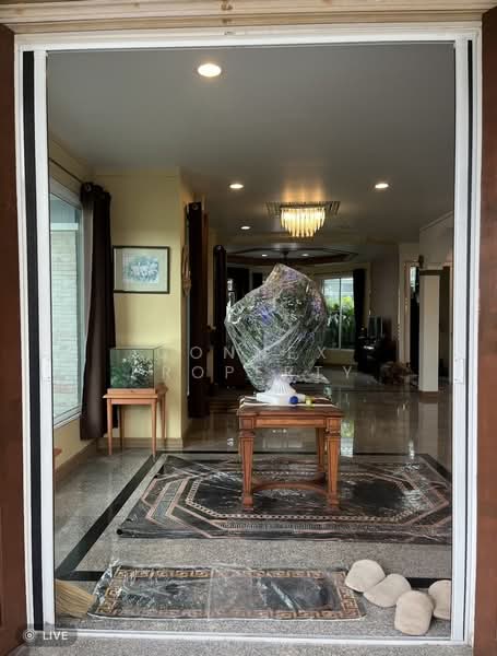 Lat Phrao 1, Bangkok, ประเสริฐมนูกิจ, Khlong Chan, Bang Kapi, Bangkok, 5 Bedrooms, 480 sqm, Single Detached House For Rent, by Connex Property, 500160261 - DDproperty.com