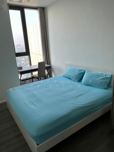 Whizdom Essence, Bangkok, 5 Piyabutr 1 Alley, Bang Chak, Phra Khanong, Bangkok, 1 Bedroom, 34 sqm, Condo For Rent, by Pattarasaya Sripirom, 500160264 - DDproperty.com