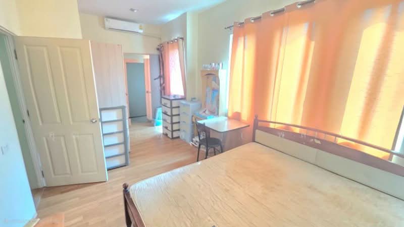 Golden Avenue Chaengwattana-Tiwanon : โกลเด้น อเวนิว แจ้งวัฒนะ-ติวานนท์, นนทบุรี, ถนนสุขาประชาสรรค์ 3, บางพูด, ปากเกร็ด, นนทบุรี, 130 ตร.ม., ทาวน์เฮ้าส์ ขายดาวน์, โดย คุณ ชลิตพล ( พล ), 500160277 - DDproperty.com