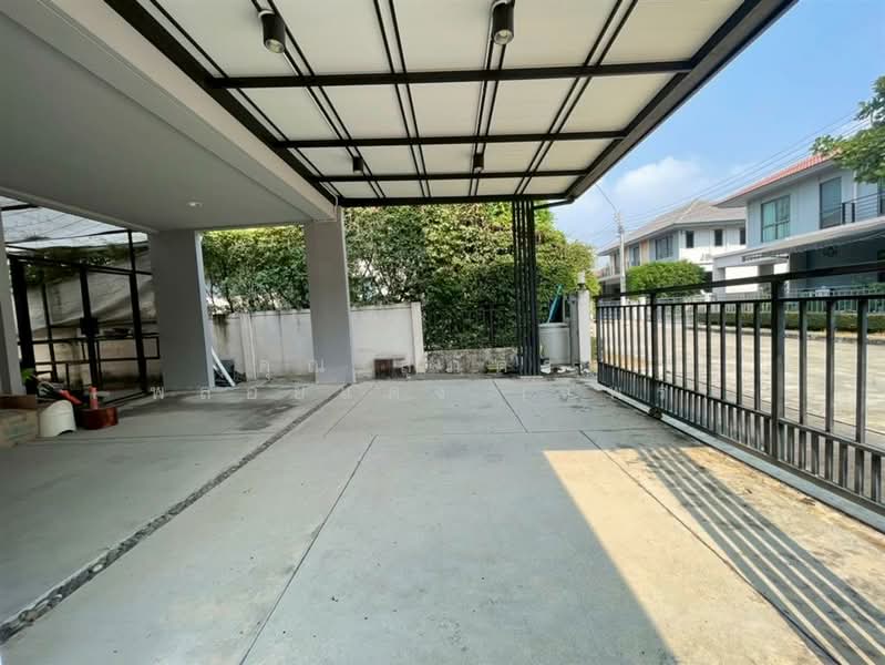 Pave Ramintra-Wongwaen, Bangkok, Soi Karnchanapisek Expressway, O-Ngoen, Sai Mai, Bangkok, 3 Bedrooms, 220 sqm, Single Detached House For Sale, by คุณ สุภัตรา พลอยแดง (แพร), 500160278 - DDproperty.com