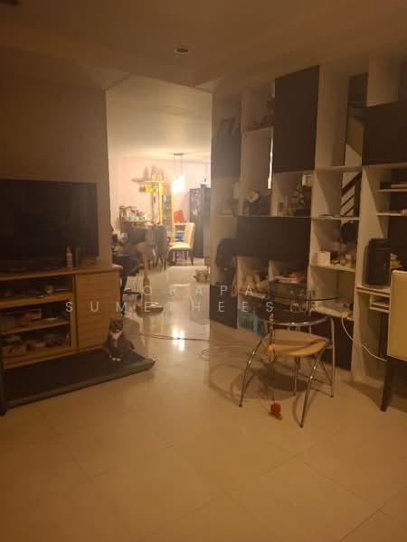 3-BR House, Bangkok, Lat Phrao, Lat Phrao, Bangkok, 3 Bedrooms, 204 sqm, Single Detached House For Sale, by Orapa Sumetheesirisakul, 500160282 - DDproperty.com