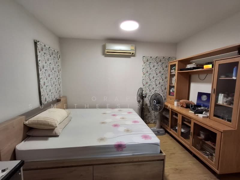 3-BR House, Bangkok, Lat Phrao, Lat Phrao, Bangkok, 3 Bedrooms, 204 sqm, Single Detached House For Sale, by Orapa Sumetheesirisakul, 500160282 - DDproperty.com