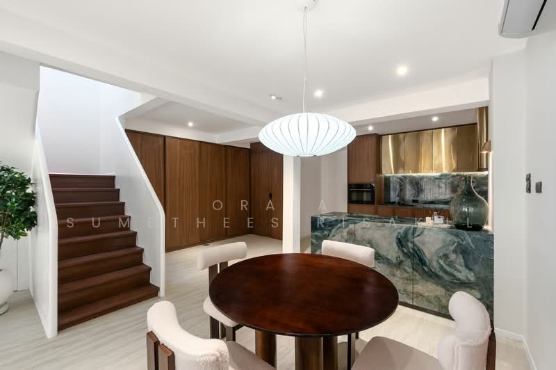 3-BR Townhouse, Bangkok, Thung Wat Don, Sathon, Bangkok, 3 Bedrooms, 205 sqm, Townhouse For Sale, by Orapa Sumetheesirisakul, 500160289 - DDproperty.com