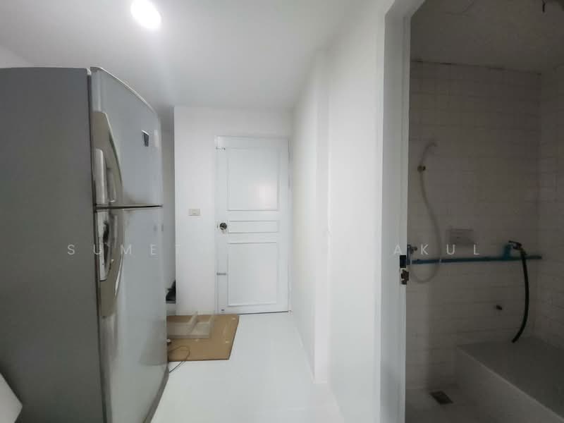 Empire House, Bangkok, Eakamai, Khlong Tan Nua, Watthana, Bangkok, 3 Bedrooms, 183 sqm, Condo For Sale, by Orapa Sumetheesirisakul, 500160294 - DDproperty.com