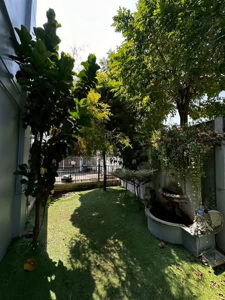 โกลเด้น ทาวน์ ลาดพร้าว-เกษตรนวมินทร์ (Golden Town Ladprao-Kaset Nawamin), กรุงเทพ, คลองกุ่ม, บึงกุ่ม, กรุงเทพ, 150 ตร.ม., ทาวน์เฮ้าส์ ขาย, โดย คุณ สุภัตรา พลอยแดง (แพร), 500160301 - DDproperty.com