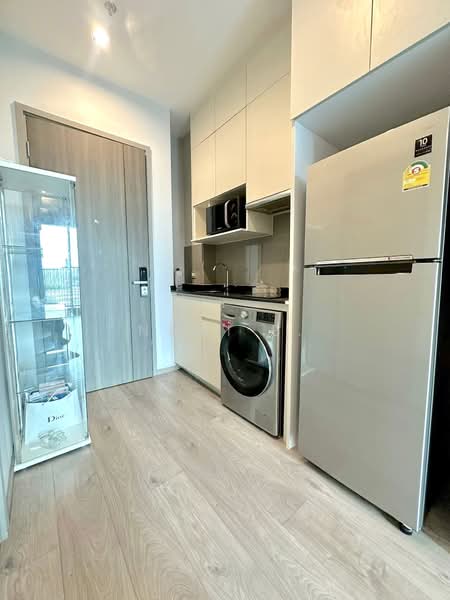 Whizdom Avenue Ratchada-Ladprao, Bangkok, Ladprao Road, Jom Phon, Chatuchak, Bangkok, Studio, 29 sqm, Condo For Sale, by Nami E., 500160307 - DDproperty.com