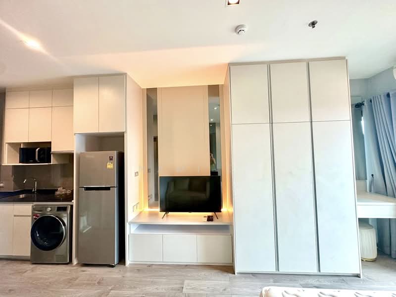 Whizdom Avenue Ratchada-Ladprao, Bangkok, Ladprao Road, Jom Phon, Chatuchak, Bangkok, Studio, 29 sqm, Condo For Sale, by Nami E., 500160307 - DDproperty.com