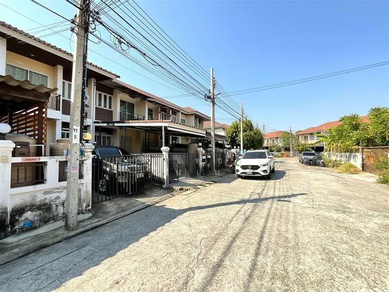 หมู่บ้านทรัพย์มั่นคง 3 บางบ่อ, สมุทรปราการ, บางบ่อ, บางบ่อ, สมุทรปราการ, 100 ตร.ม., ทาวน์เฮ้าส์ ขาย, โดย คุณ สุณี เพชรเจริญ (เนเน่), 500160331 - DDproperty.com