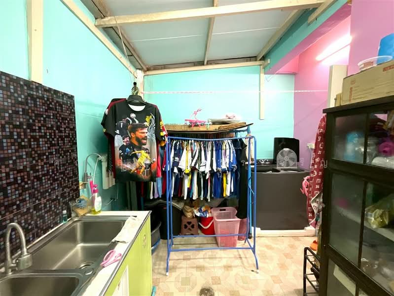 หมู่บ้านทรัพย์มั่นคง 3 บางบ่อ, สมุทรปราการ, บางบ่อ, บางบ่อ, สมุทรปราการ, 100 ตร.ม., ทาวน์เฮ้าส์ ขาย, โดย คุณ สุณี เพชรเจริญ (เนเน่), 500160331 - DDproperty.com