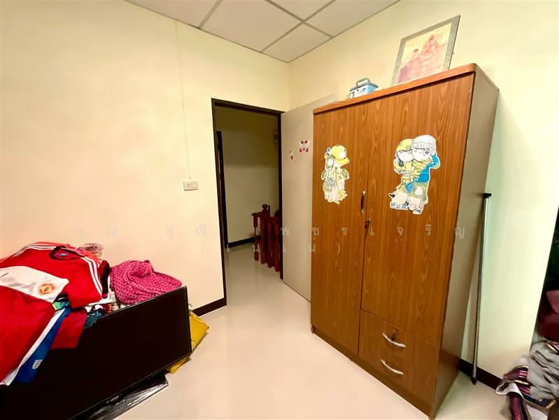 หมู่บ้านทรัพย์มั่นคง 3 บางบ่อ, สมุทรปราการ, บางบ่อ, บางบ่อ, สมุทรปราการ, 100 ตร.ม., ทาวน์เฮ้าส์ ขาย, โดย คุณ สุณี เพชรเจริญ (เนเน่), 500160331 - DDproperty.com