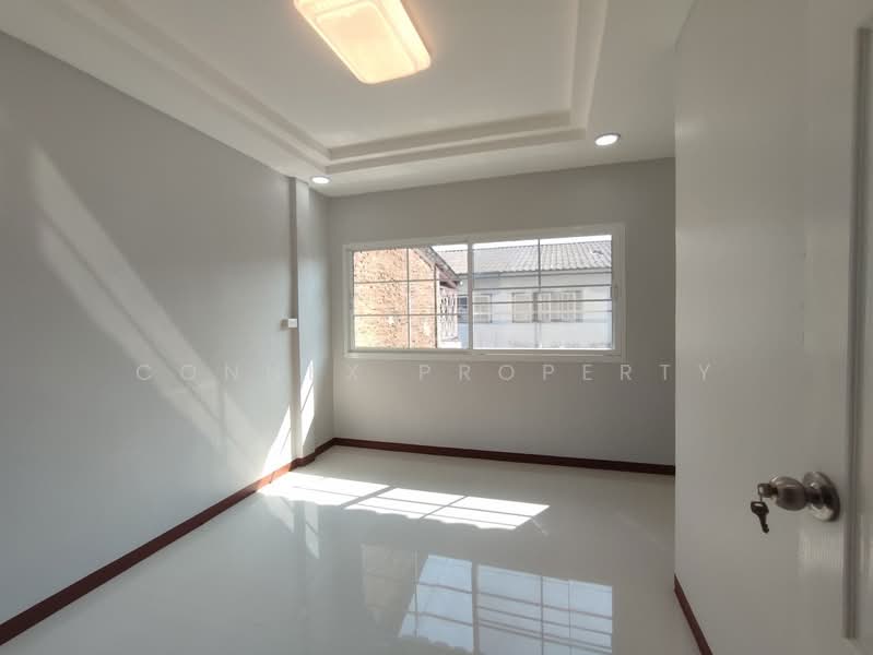 Mu Ban Setthakit, Bangkok, เพชรเกษม, Bang Kae Nua, Bang Khae, Bangkok, 3 Bedrooms, 120 sqm, Townhouse For Sale, by Connex Property, 500160336 - DDproperty.com
