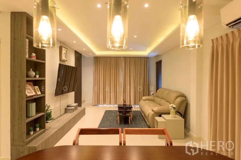 For rent or sale 4 Bedroom Townhouse in Pleno Sukhumvit-Bangna 4 in Bang Phli hre00251, Samut Prakan, Bang Kaeo, Bang Plee, Samut Prakan, 4 Bedrooms, 174 sqm, Townhouse For Sale, by Hero Realtor Co., Ltd., 500160365 - DDproperty.com