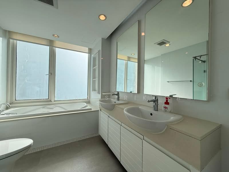 Siri Residence, Bangkok, 21 Soi Sukhumvit 24, Khong Tan, Khlong Toei, Bangkok, 3 Bedrooms, 188 sqm, Condo For Rent, by Pavana Sirikogar, 500160369 - DDproperty.com