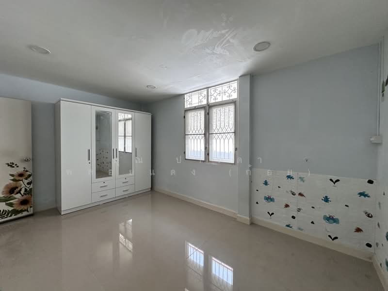 หมู่บ้านโชคชัย คลองจั่น ซอยนวมินทร์81, Bangkok, Khlong Kum, Bueng Kum, Bangkok, 2 Bedrooms, 150 sqm, Single Detached House For Sale, by คุณ ปารดา พลอยแดง (ก้อย), 500160378 - DDproperty.com