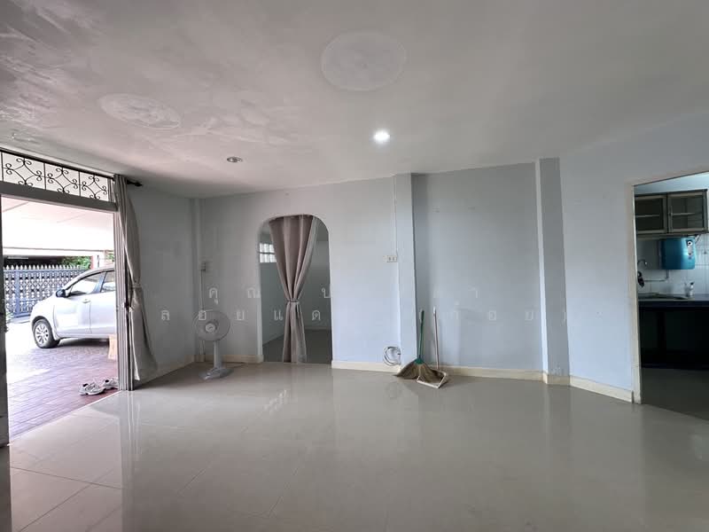 หมู่บ้านโชคชัย คลองจั่น ซอยนวมินทร์81, Bangkok, Khlong Kum, Bueng Kum, Bangkok, 2 Bedrooms, 150 sqm, Single Detached House For Sale, by คุณ ปารดา พลอยแดง (ก้อย), 500160378 - DDproperty.com