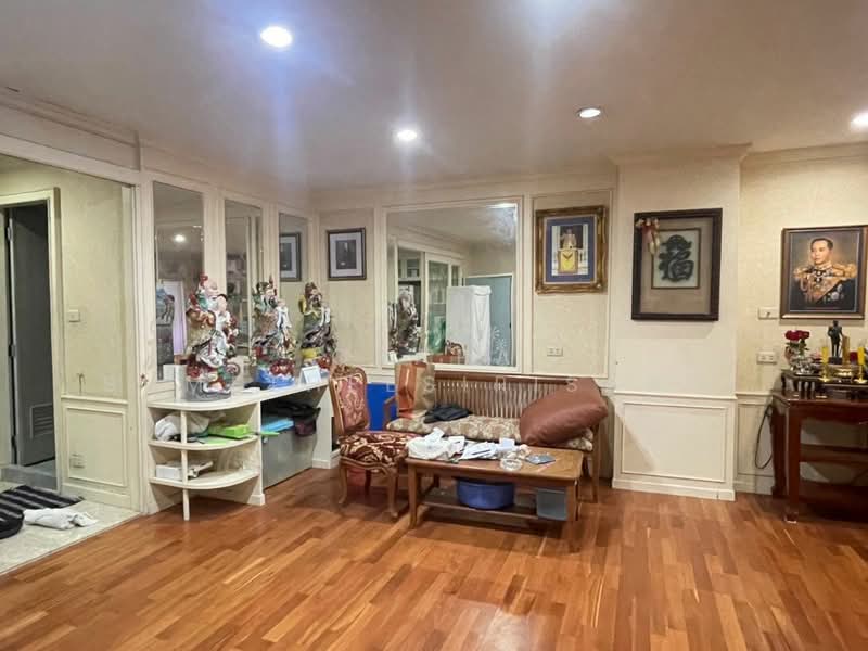 First Tower, Bangkok, 154 Sukhumvit Road, Khlongtoei Nua, Watthana, Bangkok, 1 Bedroom, 70 sqm, Condo For Sale, by Orapa Sumetheesirisakul, 500160394 - DDproperty.com