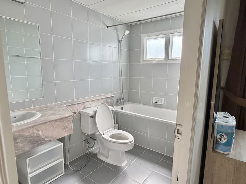 For Rent - Aree Place Sukhumvit 26, Bangkok