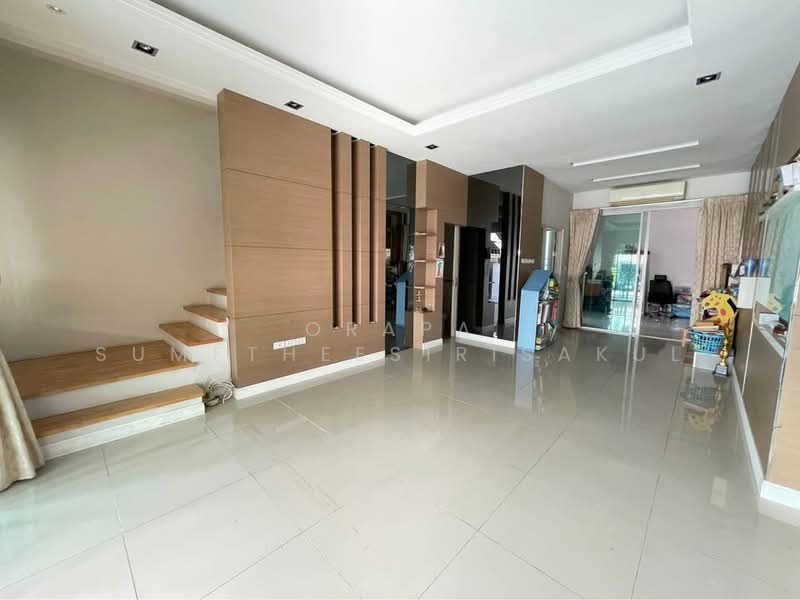 Baan Klang Muang Ratchada 36 : บ้านกลางเมือง รัชดา 36, กรุงเทพ, รัชดาภิเษก 36 แยก 9-3-6, จันทรเกษม, จตุจักร, กรุงเทพ, 164 ตร.ม., ทาวน์เฮ้าส์ ขาย, โดย Orapa Sumetheesirisakul, 500160446 - DDproperty.com