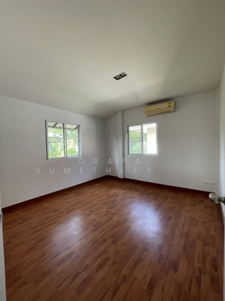 3-BR House, Bangkok, Lat Phrao, Lat Phrao, Bangkok, 3 Bedrooms, 180 sqm, Single Detached House For Sale, by Orapa Sumetheesirisakul, 500160451 - DDproperty.com