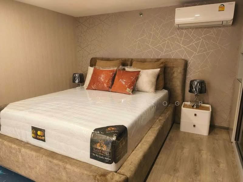 SOHO Bangkok Ratchada, Bangkok, 74 Pracha Rat Bamphen Rd, Huai Khwang, Huai Khwang, Bangkok, 1 Bedroom, 38 sqm, Condo For Rent, by Pavana Sirikogar, 500160493 - DDproperty.com