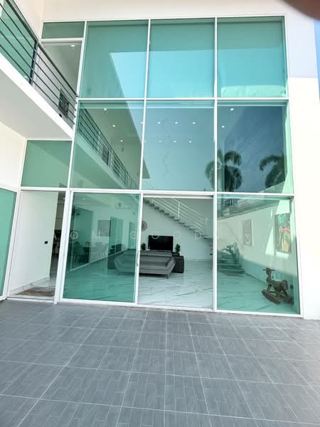 บ้านหรู 6 ห้องนอน 7 ห้องน้ำ, ชลบุรี, Thappraya 10, หนองปรือ, บางละมุง, ชลบุรี, 585 ตร.ม., วิลล่า ขาย, โดย Yaowaluck Sirinapho, 500160497 - DDproperty.com