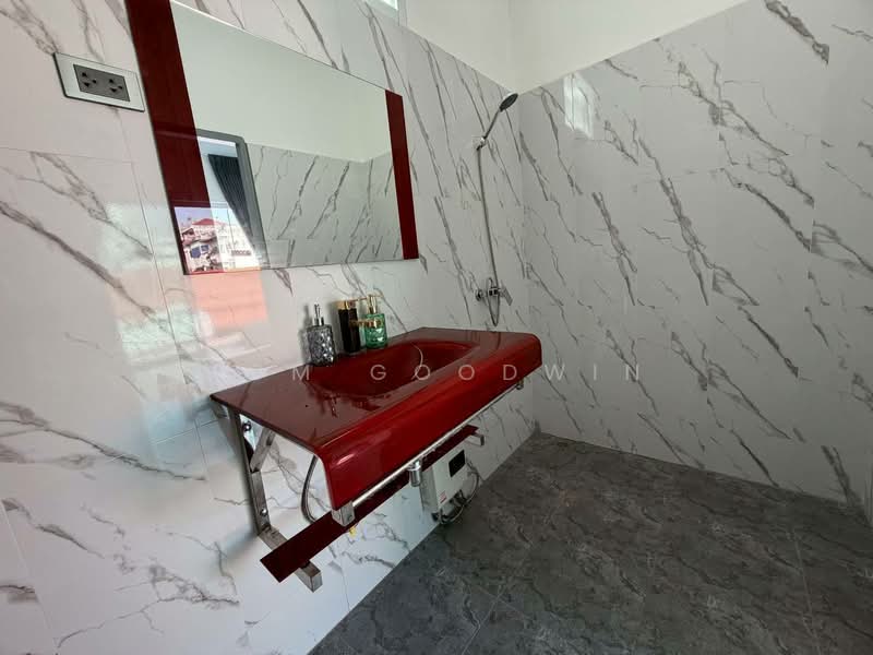 Pratumnak Villa, Chon Buri (Pattaya), Thappraya 10, Nong Pru, Bang Lamung (Pattaya), Chon Buri (Pattaya), 6 Bedrooms, 585 sqm, Villa For Sale, by Yaowaluck Sirinapho, 500160497 - DDproperty.com