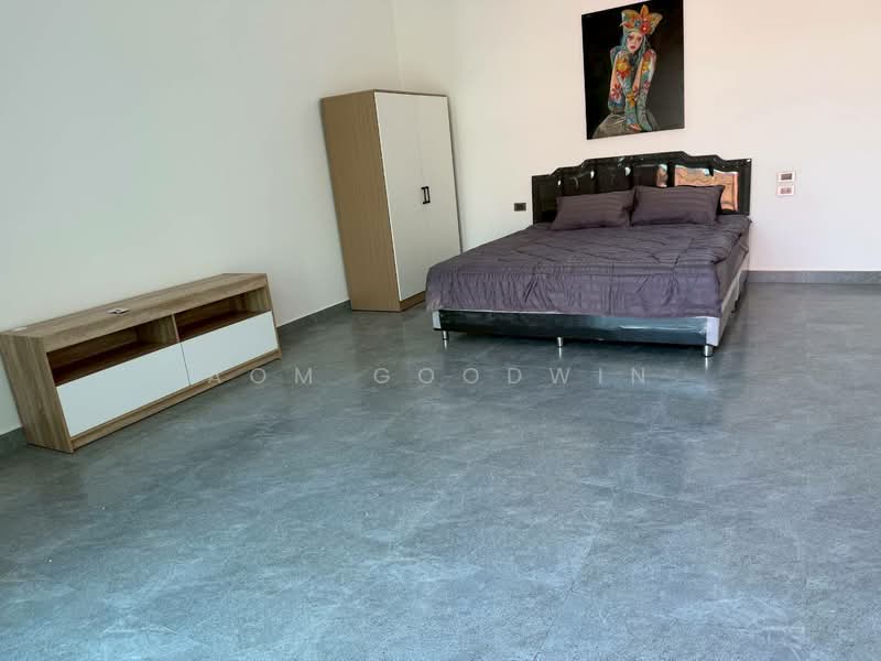 Pratumnak Villa, Chon Buri (Pattaya), Thappraya 10, Nong Pru, Bang Lamung (Pattaya), Chon Buri (Pattaya), 6 Bedrooms, 585 sqm, Villa For Sale, by Yaowaluck Sirinapho, 500160497 - DDproperty.com