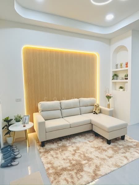 Rungruang Thani Pak Kret, Nonthaburi, ติวานนท์, Bang Phut, Pak Kret, Nonthaburi, 2 Bedrooms, 136 sqm, Townhouse For Sale, by Connex Property, 500160513 - DDproperty.com