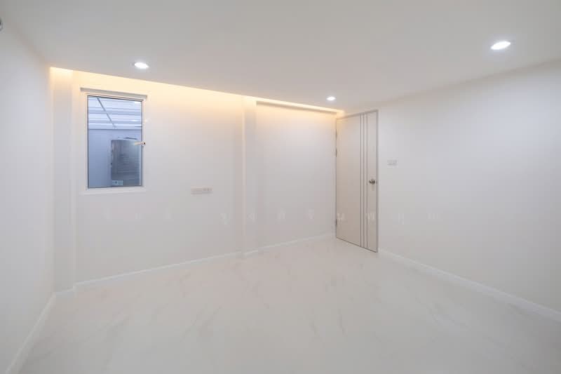 บ้านหรูโซนนวมินทร์–รามอินทรา บ้านเดี่ยว 2 ชั้น, Bangkok, Khlong Kum, Bueng Kum, Bangkok, 4 Bedrooms, 250 sqm, Single Detached House For Sale, by จินดี รุ่งสิรินพคุณ, 500160527 - DDproperty.com