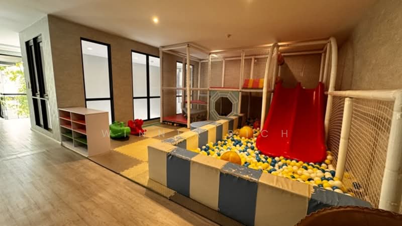 Very Lasalle, Bangkok, 242 Soi Lasalle 24, Bang Na, Bangkok, 2 Bedrooms, 60 sqm, Condo For Sale, by เทวา อสังหาฯ, 500160532 - DDproperty.com