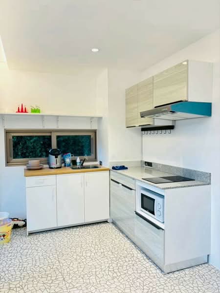 LUXE 35 Ratchada-Ladprao, Bangkok, Soi Lat Phrao 35, Lat Phrao Road, Chan Kasem, Chatuchak, Bangkok, 3 Bedrooms, 400 sqm, Townhouse For Rent, by Pavana Sirikogar, 500160540 - DDproperty.com