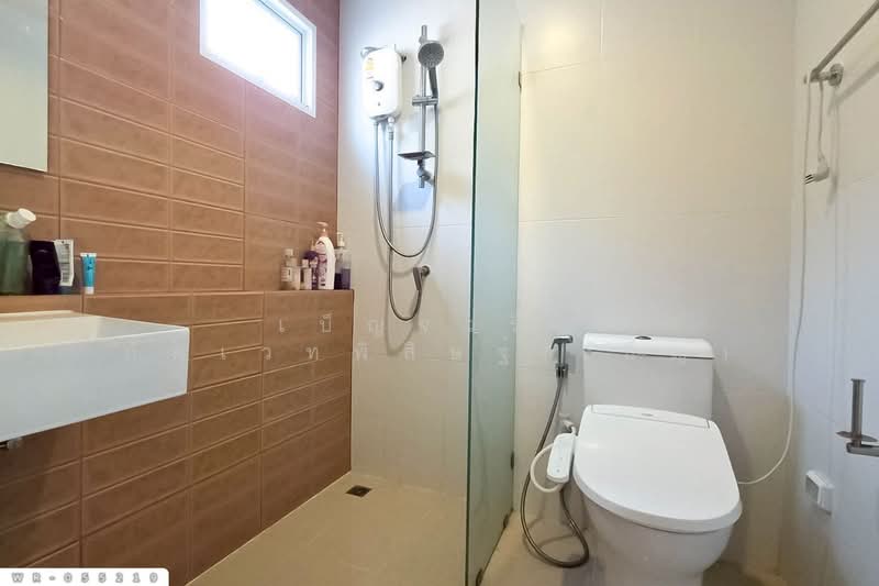 Anasiri Krungthep-Pathumthani 2, Pathum Thani, Bang Khu Wat, Muang Pathum Thani, Pathum Thani, 3 Bedrooms, 140 sqm, Townhouse For Sale, by Benchawarin Pakkawetppisit, 500160567 - DDproperty.com