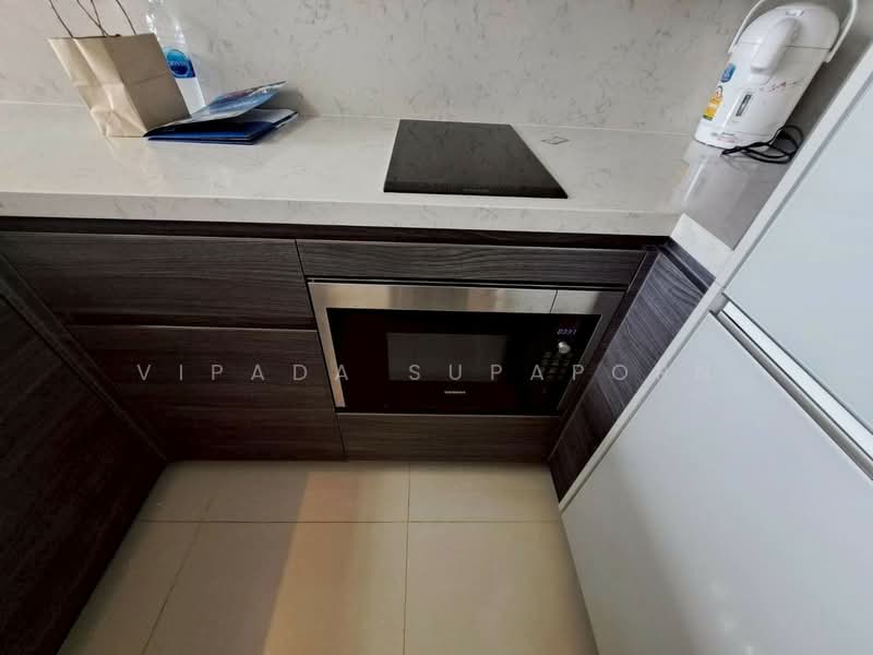 The Esse Asoke : ดิ เอส อโศก, กรุงเทพ, 333 ซอยสุขุมวิท 21 ถนนสุขุมวิท, คลองเตยเหนือ, วัฒนา, กรุงเทพ, 26 ตร.ม., คอนโด ให้เช่า, โดย Vipada Supaporn, 500160605 - DDproperty.com