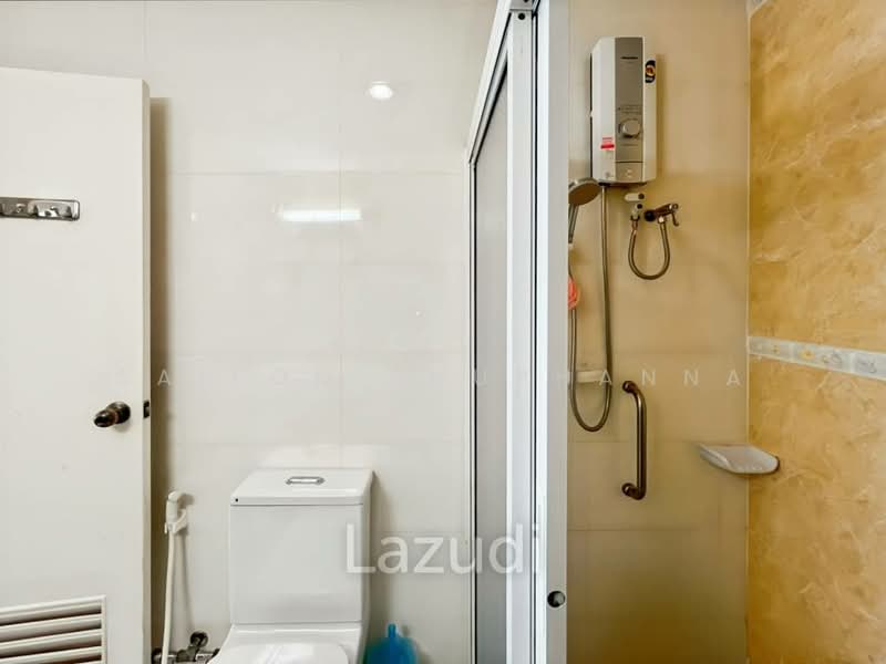 Cha-am Royal Beach Condominium, Phetchaburi, 209 Soi Hat Chao Samran, Hat Chao Samran, Muang Phetchaburi, Phetchaburi, 2 Bedrooms, 138 sqm, Condo For Sale, by Saifon Phuphanna, 500160608 - DDproperty.com