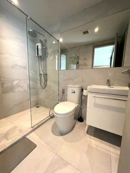 Rhythm Ekkamai, Bangkok, 11 Soi Sukhumvit 63, Khlongtoei Nua, Watthana, Bangkok, 1 Bedroom, 35 sqm, Condo For Rent, by Vipada Supaporn, 500160610 - DDproperty.com