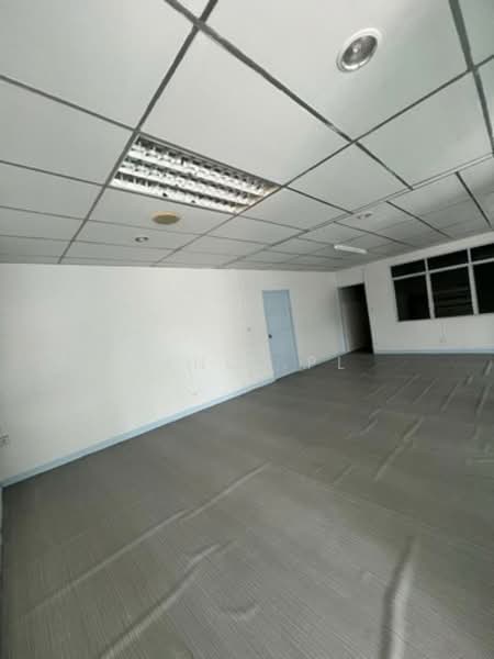 ให้เช่าอาคารสำนักงาน 3ชั้น เนื้อที่เกือบ 1ไร่ ย่านถนนจันทน์ ใกล้สาทร สีลม เจริญกรุ, Bangkok, Thung Wat Don, Sathon, Bangkok, , 1,560 sqm, Office Space For Rent, by Narong Chutianankasem, 500160614 - DDproperty.com