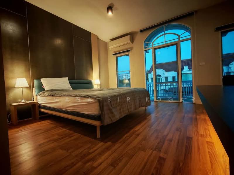 The Metro Sathorn-Kanlapaphruek, Bangkok, Kanlapaphruek Road, Bang Wa, Phasi Charoen, Bangkok, 3 Bedrooms, 225 sqm, Townhouse For Rent, by Pavana Sirikogar, 500160622 - DDproperty.com