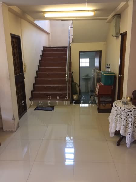 LUXE 35 Ratchada-Ladprao, Bangkok, Soi Lat Phrao 35, Lat Phrao Road, Chan Kasem, Chatuchak, Bangkok, 5 Bedrooms, 200 sqm, Townhouse For Sale, by Orapa Sumetheesirisakul, 500160630 - DDproperty.com