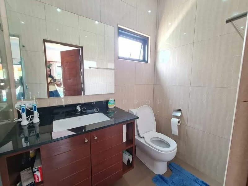 Luxury beachfront pool villa for sale in Bang Saray Beach., Chon Buri (Pattaya), Bang Sa-re, Sattahip, Chon Buri (Pattaya), 3 Bedrooms, 380 sqm, Villa For Sale, by A House Property Co.,Ltd., 500160637 - DDproperty.com