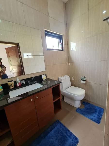 Luxury beachfront pool villa for sale in Bang Saray Beach., Chon Buri (Pattaya), Bang Sa-re, Sattahip, Chon Buri (Pattaya), 3 Bedrooms, 380 sqm, Villa For Sale, by A House Property Co.,Ltd., 500160637 - DDproperty.com