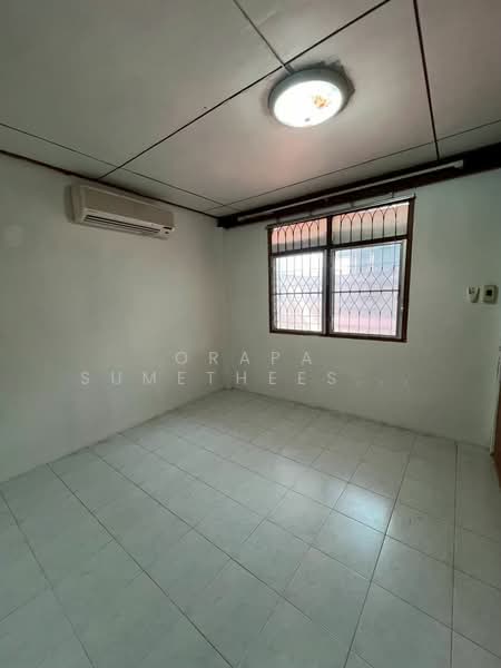 3-BR House, Bangkok, Ban Chang Lo, Bangkok Noi, Bangkok, 3 Bedrooms, 128 sqm, Single Detached House For Sale, by Orapa Sumetheesirisakul, 500160646 - DDproperty.com