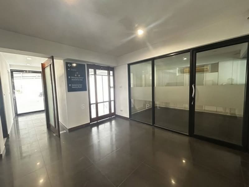 ให้เช่าอาคารพาณิชย์ 4ชั้น ย่านถนนกิ่งแก้ว บางนา เหมาะทำโชว์รูม สำนักงาน ที่จอดรถมีหลายคัน, สมุทรปราการ, ราชาเทวะ, บางพลี, สมุทรปราการ, 860 ตร.ม., ตึกแถว-อาคารพาณิชย์ ให้เช่า, โดย Seng .PL, 500160654 - DDproperty.com