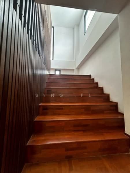 ให้เช่าอาคารพาณิชย์ 4ชั้น ย่านถนนกิ่งแก้ว บางนา เหมาะทำโชว์รูม สำนักงาน ที่จอดรถมีหลายคัน, Samut Prakan, Rachathewa, Bang Plee, Samut Prakan, , 860 sqm, Shophouse For Rent, by Narong Chutianankasem, 500160654 - DDproperty.com