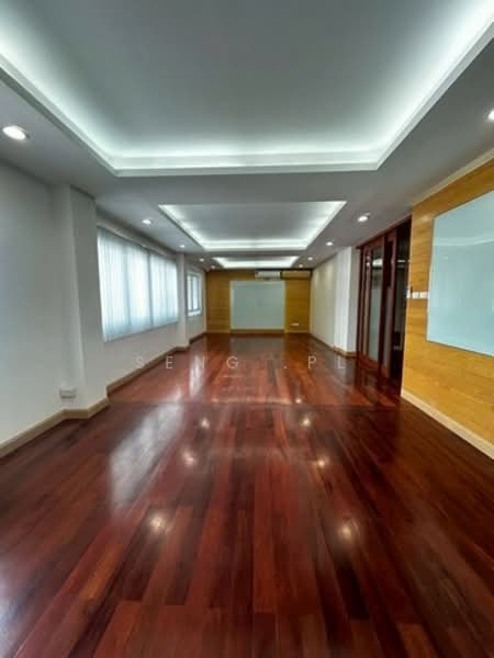 ให้เช่าอาคารพาณิชย์ 4ชั้น ย่านถนนกิ่งแก้ว บางนา เหมาะทำโชว์รูม สำนักงาน ที่จอดรถมีหลายคัน, Samut Prakan, Rachathewa, Bang Plee, Samut Prakan, , 860 sqm, Shophouse For Rent, by Narong Chutianankasem, 500160654 - DDproperty.com