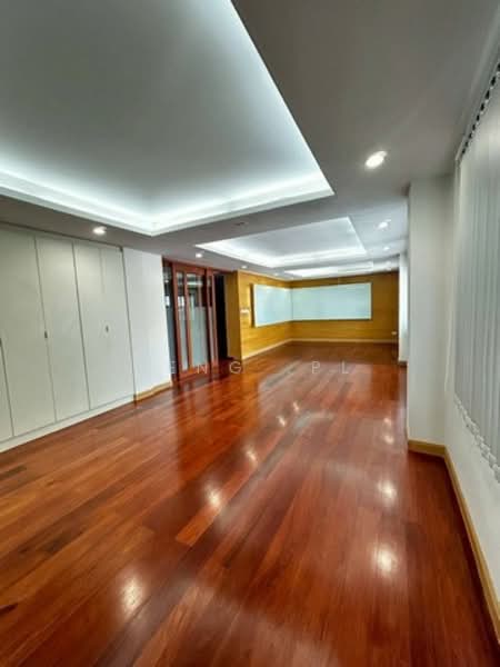 ให้เช่าอาคารพาณิชย์ 4ชั้น ย่านถนนกิ่งแก้ว บางนา เหมาะทำโชว์รูม สำนักงาน ที่จอดรถมีหลายคัน, สมุทรปราการ, ราชาเทวะ, บางพลี, สมุทรปราการ, 860 ตร.ม., ตึกแถว-อาคารพาณิชย์ ให้เช่า, โดย Seng .PL, 500160654 - DDproperty.com