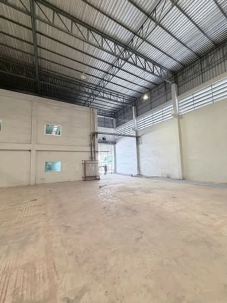 ให้เช่าโรงงานพื้นที่สีม่วงลาย ขอใบ รง.4 ได้ ย่านลาดหวาย บางเพรียง บางบ่อ สมุทรปรา, Samut Prakan, Bang Phriang, Bang Bo, Samut Prakan, , 2,000 sqm, Warehouse/Factory For Rent, by Narong Chutianankasem, 500160692 - DDproperty.com