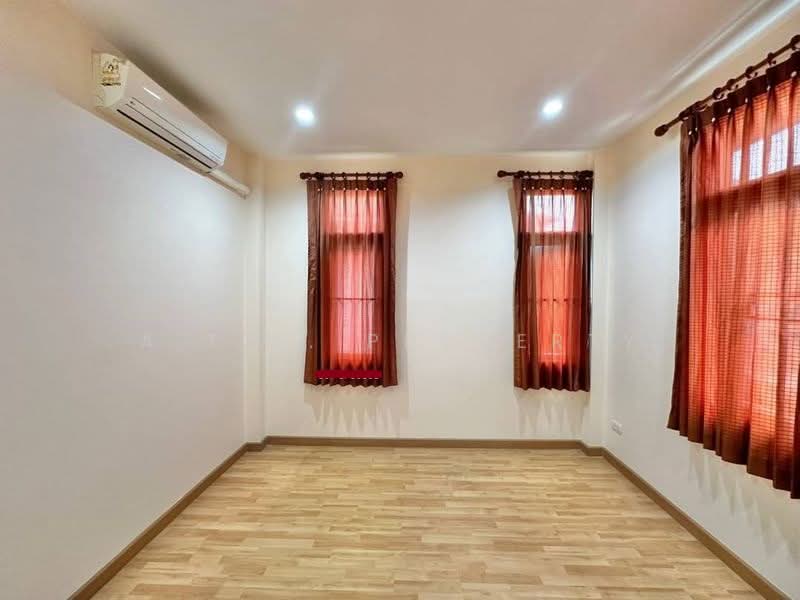 The Boulevard Sriracha, Chon Buri (Pattaya), Sriracha-Nongyaibu Road, Surasak, Si Racha, Chon Buri (Pattaya), 3 Bedrooms, 252 sqm, Single Detached House For Sale, by A.T.A. Property, 500160727 - DDproperty.com