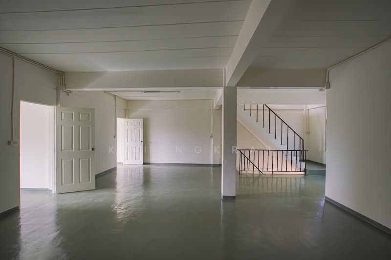 อาคารพาณชย์ วัดเวฬุวนาราม, Bangkok, Si Khan, Don Mueang, Bangkok, , 300 sqm, Shophouse For Sale, by Kriengkrai, 500160765 - DDproperty.com